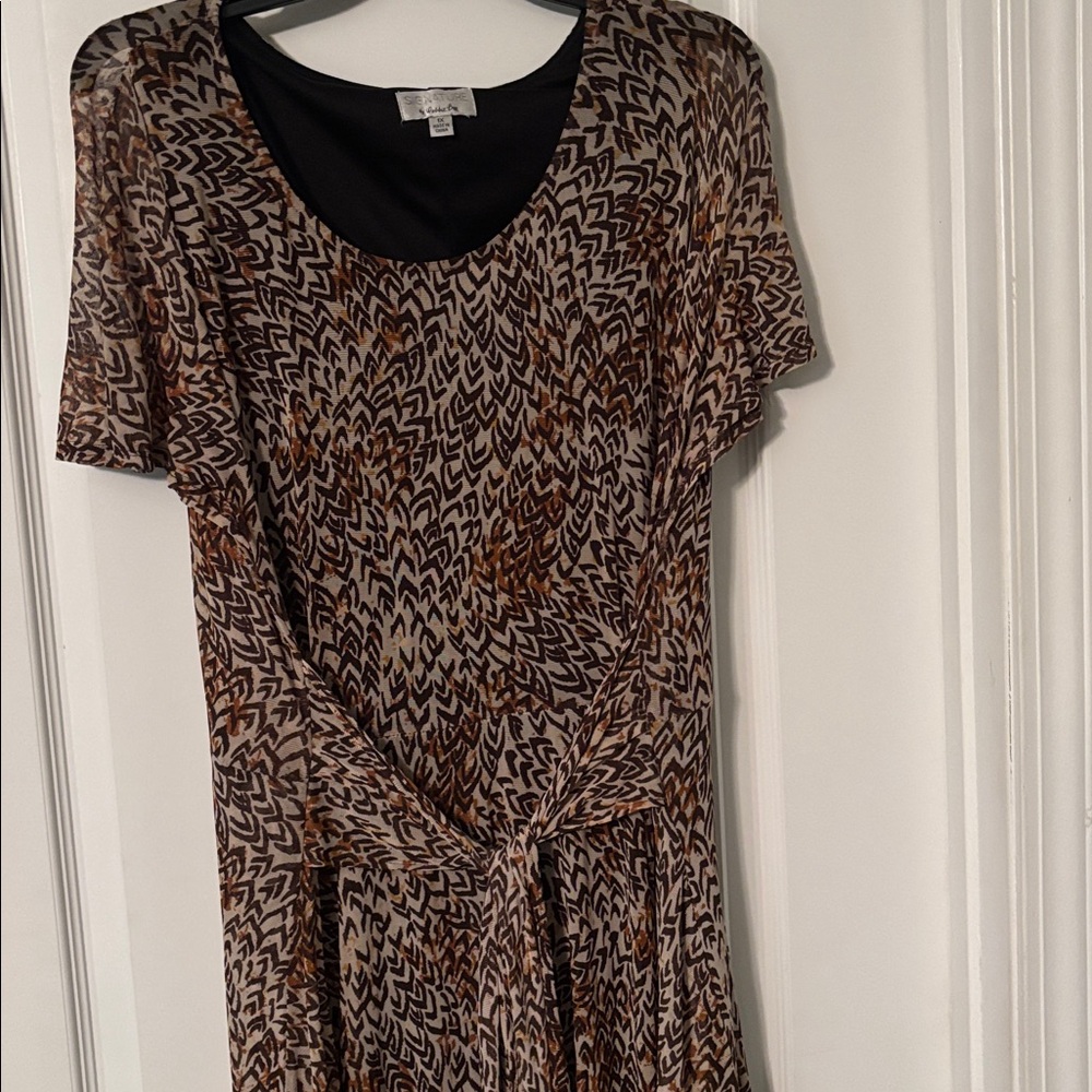 Signature by Robbie Bee Black and Brown Patterned Dress